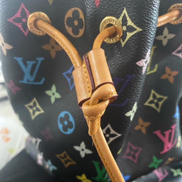 Authentic Louis Vuitton x Takashi Mirakami bucket bag - Picture 8 of 9